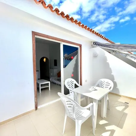 One Bedroom,beach, Sun, Wifi Pool In Tenerife South Lägenhet *