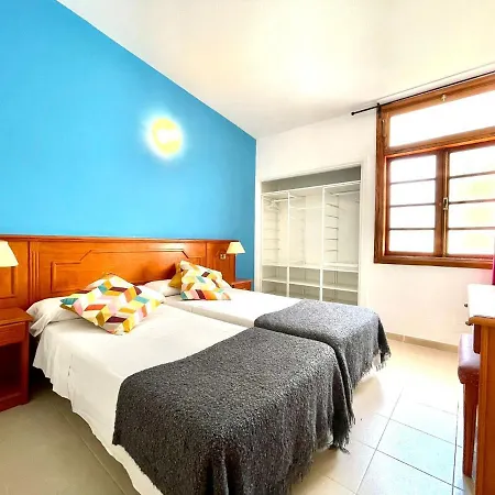 One Bedroom,beach, Sun, Wifi Pool In Tenerife South Apartamento